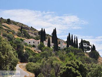 Spiliani klooster in Pythagorion - Eiland Samos - Foto van https://www.grieksegids.nl/fotos/eilandsamos/350pixels/eiland-samos-foto-023.jpg