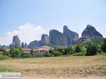 Meteora Griekenland - Foto Griekse Gids 057 - Foto van https://www.grieksegids.nl/fotos/griekse-gidsnl/350pixels/meteora-griekenland-057.jpg