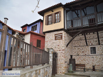 Volkenkundig museum Arnaia (foto 5) | Athos gebied Chalkidiki | Griekenland - Foto van https://www.grieksegids.nl/fotos/griekse-gidsnl/chalkidiki350/athos-gebied-chalkidiki-008.jpg