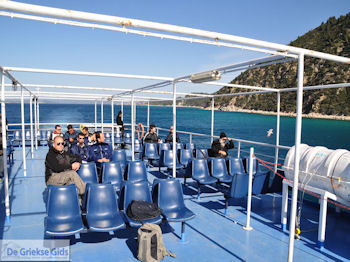 Axio Esti boot Ouranoupolis-Dafni Athos foto 1 | Athos gebied Chalkidiki | Griekenland - Foto van https://www.grieksegids.nl/fotos/griekse-gidsnl/chalkidiki350/athos-gebied-chalkidiki-114.jpg